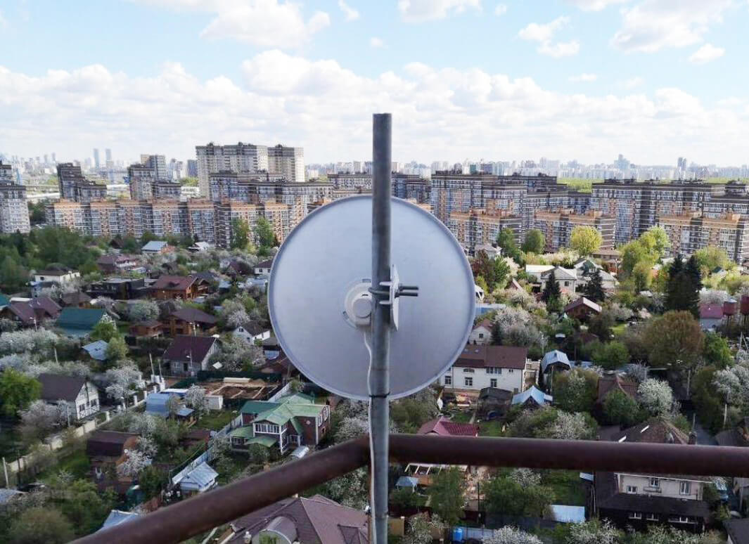 Установка спутникового Интернета Триколор в Ивантеевке: фото №1